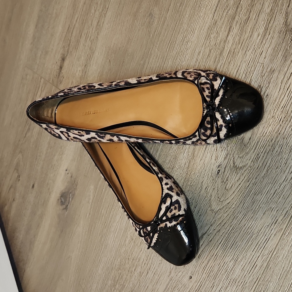 Leopard with Patent Leather Naturalizer Flats